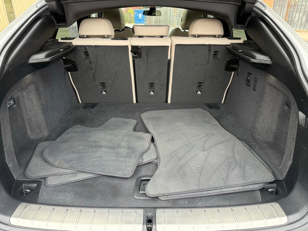 Used 2020 BMW X4 xDrive30i w/ Premium Package image 22