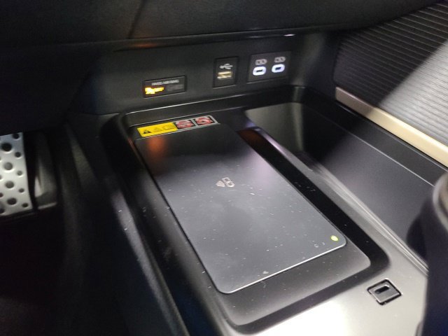 New 2026 Toyota Camry SE w/ Multimedia Upgrade Package FWD image 34