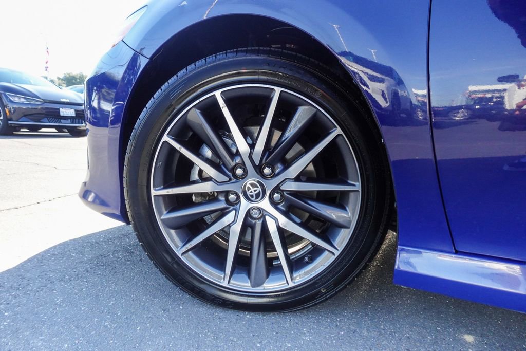 Used 2023 Toyota Camry XLE image 10