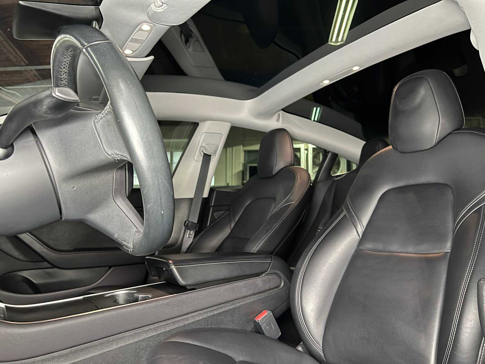 Used 2019 Tesla Model 3 Standard Range image 21