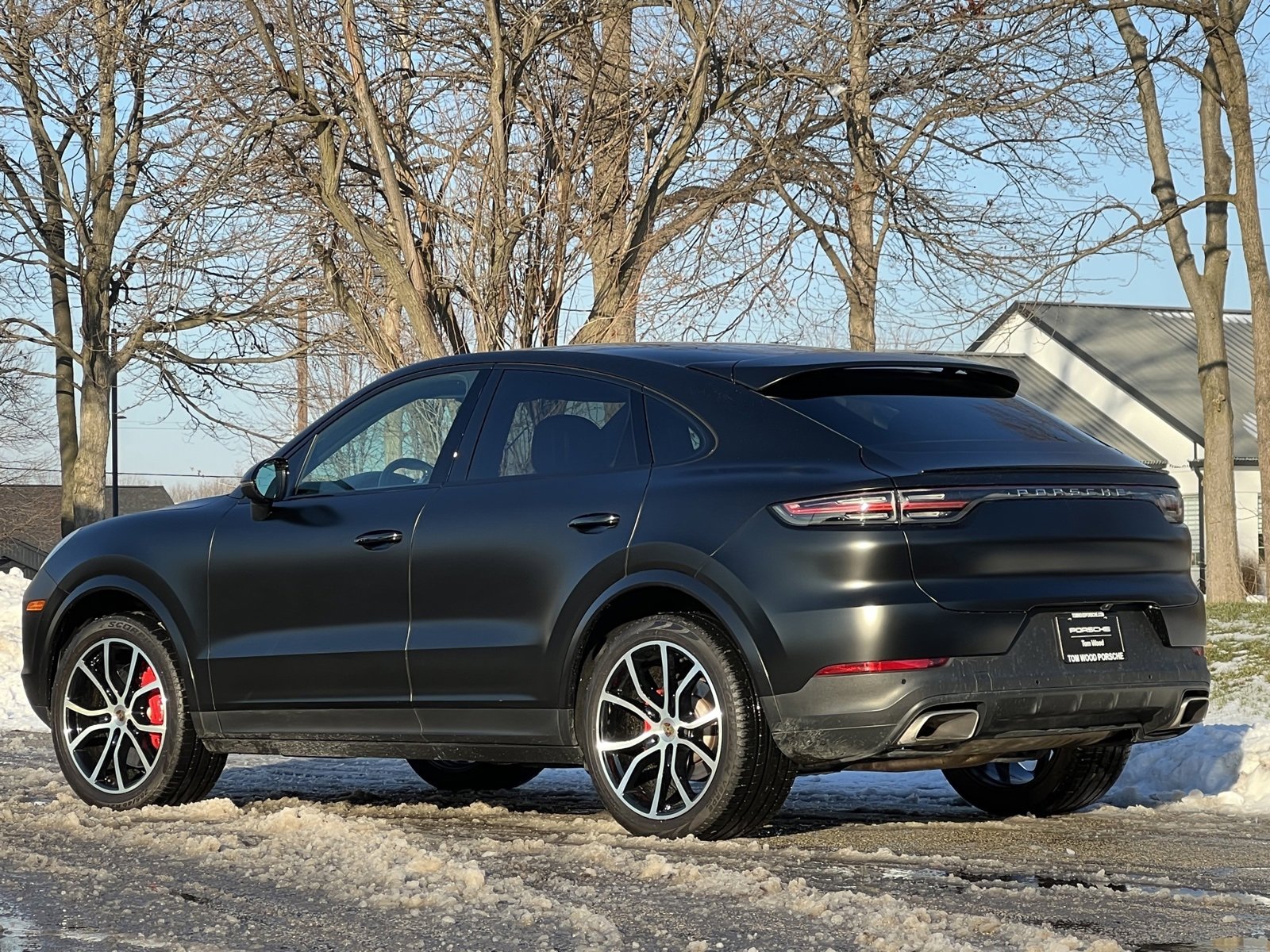 Certified 2021 Porsche Cayenne Coupe image 3
