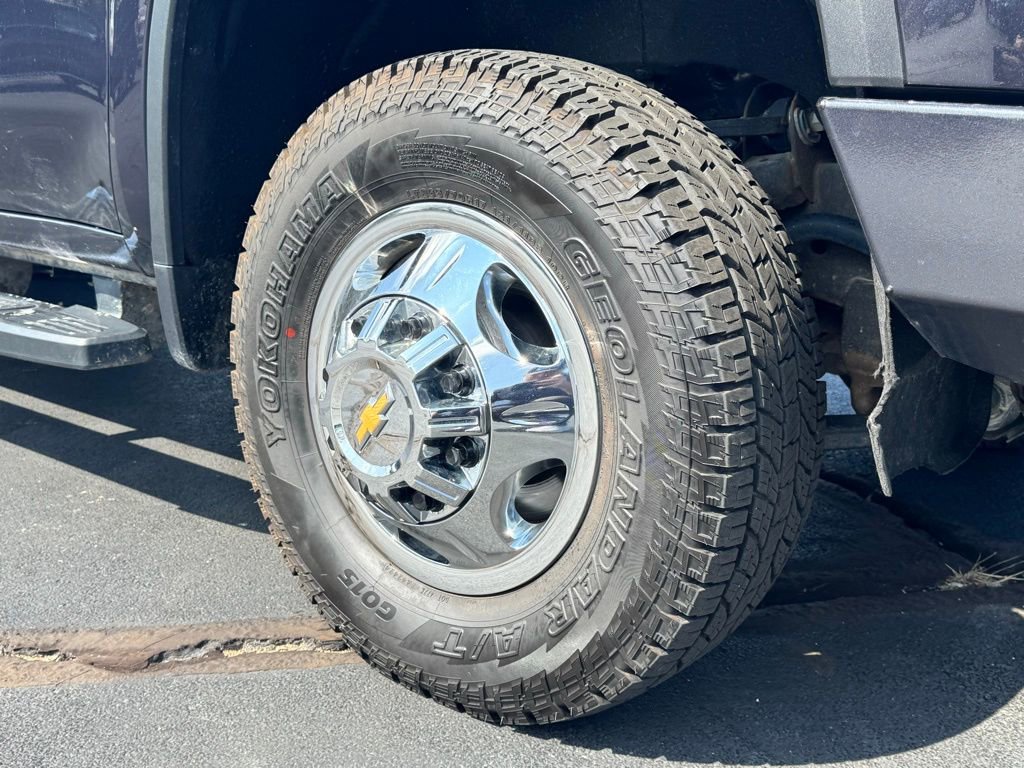 Used 2024 Chevrolet Silverado 3500 LTZ w/ LTZ Convenience Package image 22