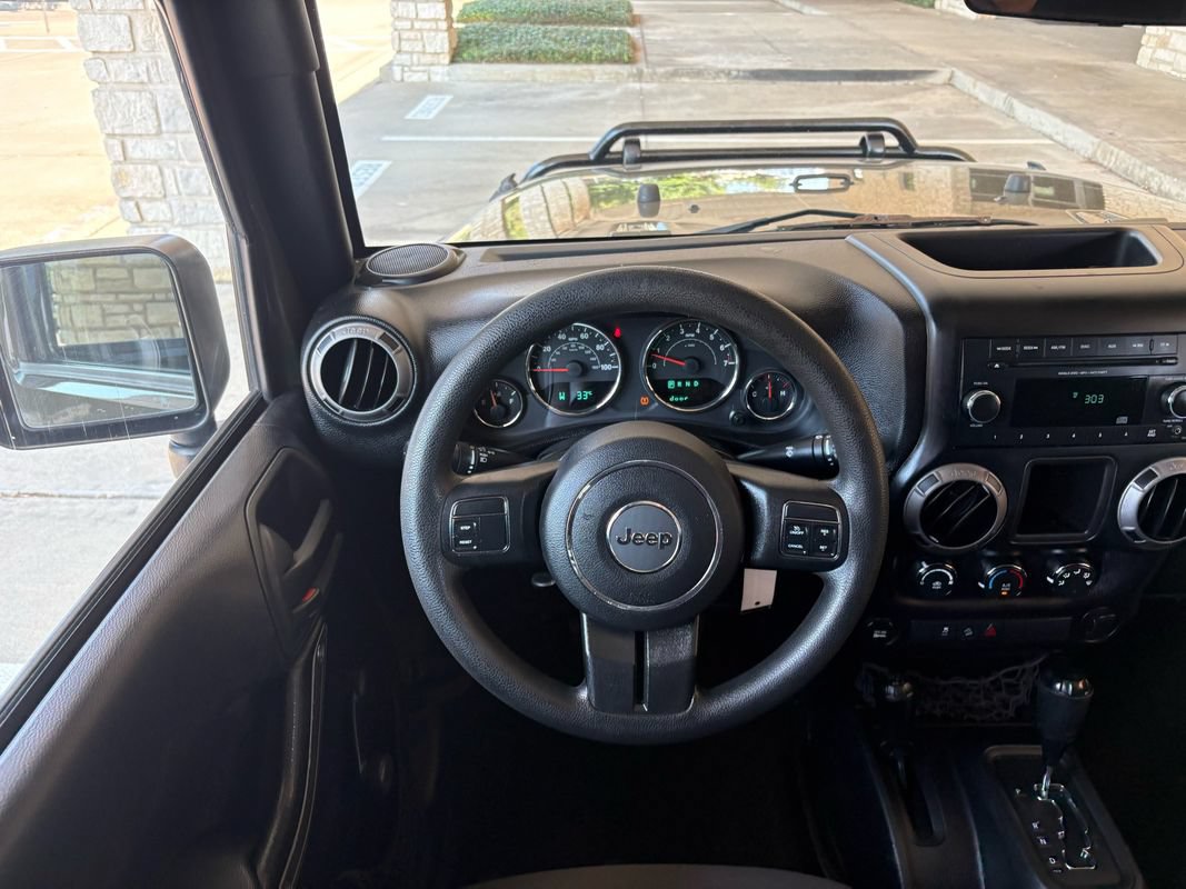 Used 2015 Jeep Wrangler Unlimited Sport AWD/4WD image 11