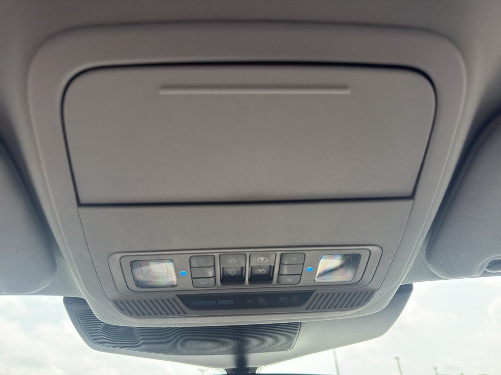 Used 2022 Ford Explorer XLT w/ Equipment Group 202A AWD/4WD image 24