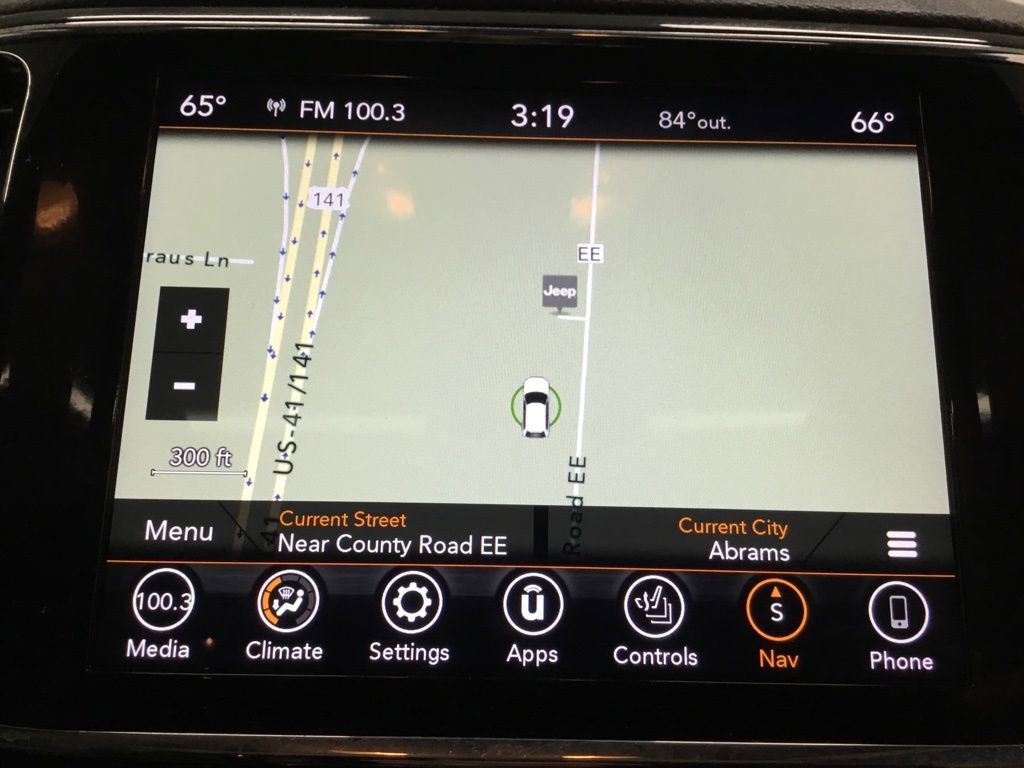 Used 2022 Jeep Grand Cherokee Laredo X image 30