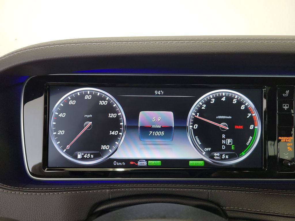 Used 2017 Mercedes-Benz S 550e w/ Premium Package image 26