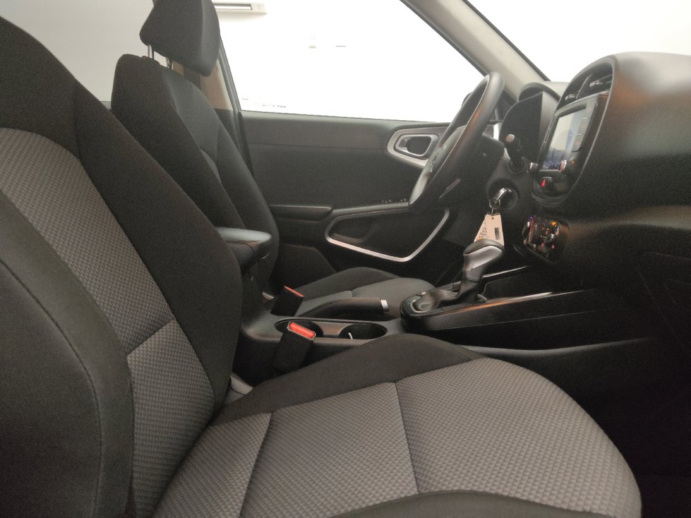 Used 2022 Kia Soul LX w/ Technology Package FWD image 21