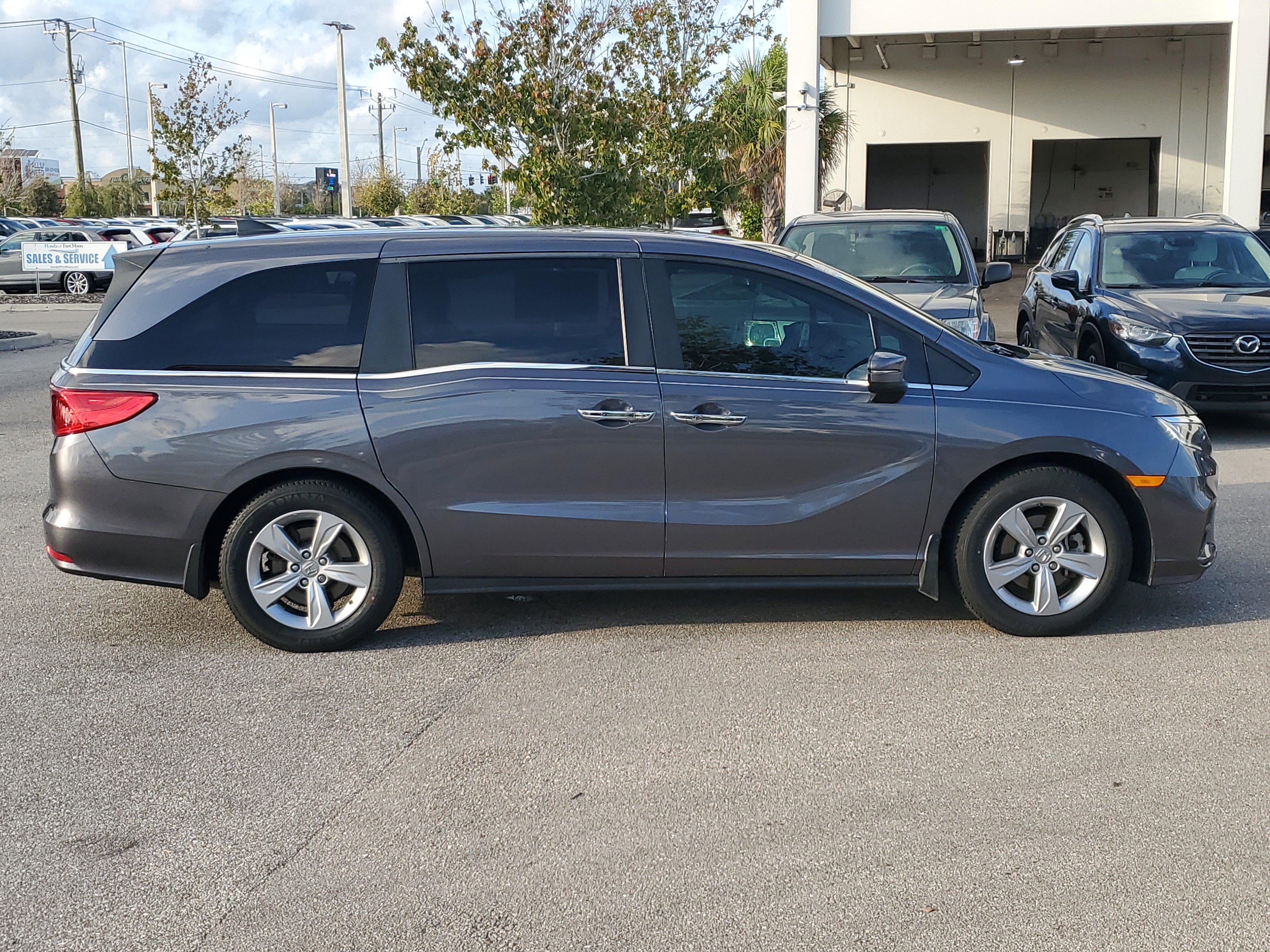 Used 2019 Honda Odyssey EX image 3
