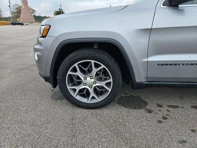 Used 2020 Jeep Grand Cherokee Limited w/ Luxury Group II image 26