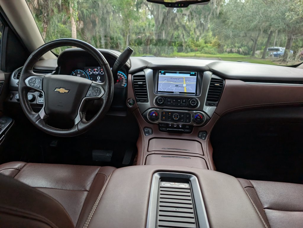 Used 2018 Chevrolet Tahoe Premier AWD/4WD image 9