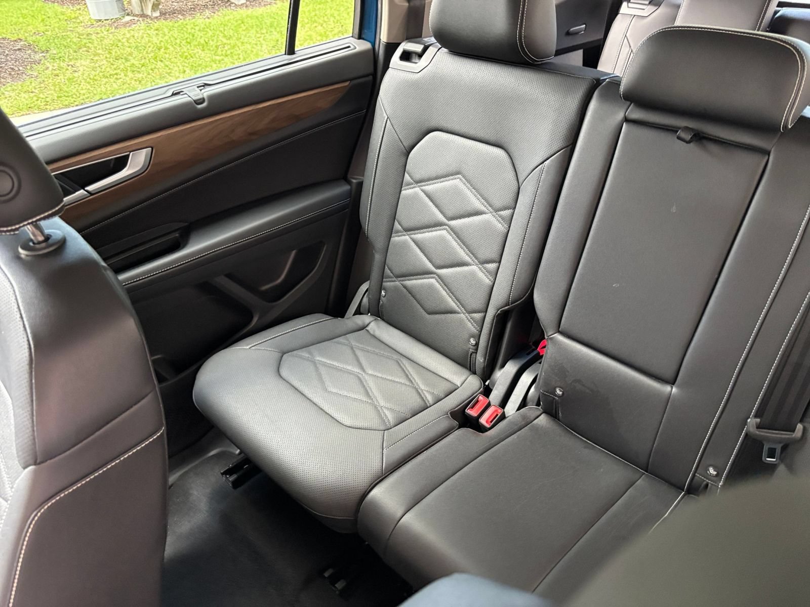 Used 2026 Volkswagen Atlas SE AWD/4WD image 37
