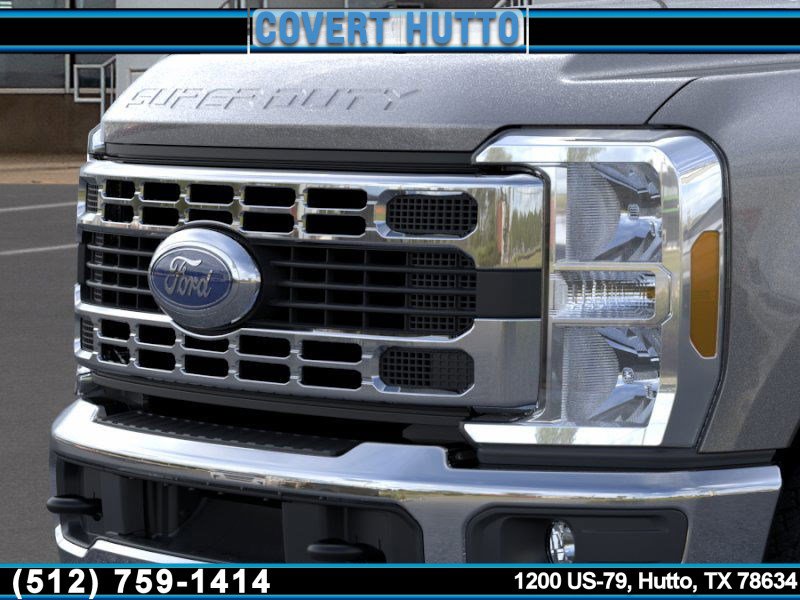 New 2026 Ford F250 XLT w/ FX4 Off-Road Package image 17