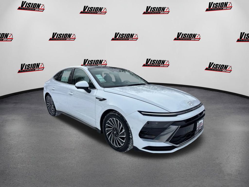 Used 2025 Hyundai Sonata Limited video 3