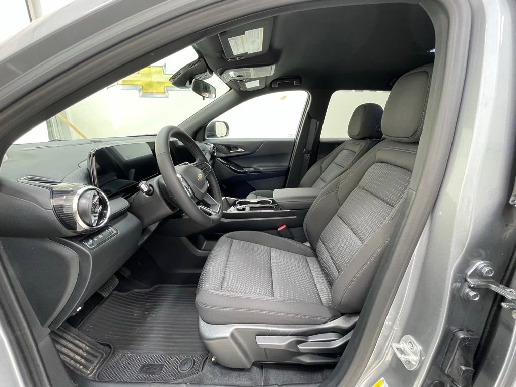 New 2026 Chevrolet Equinox LT image 11