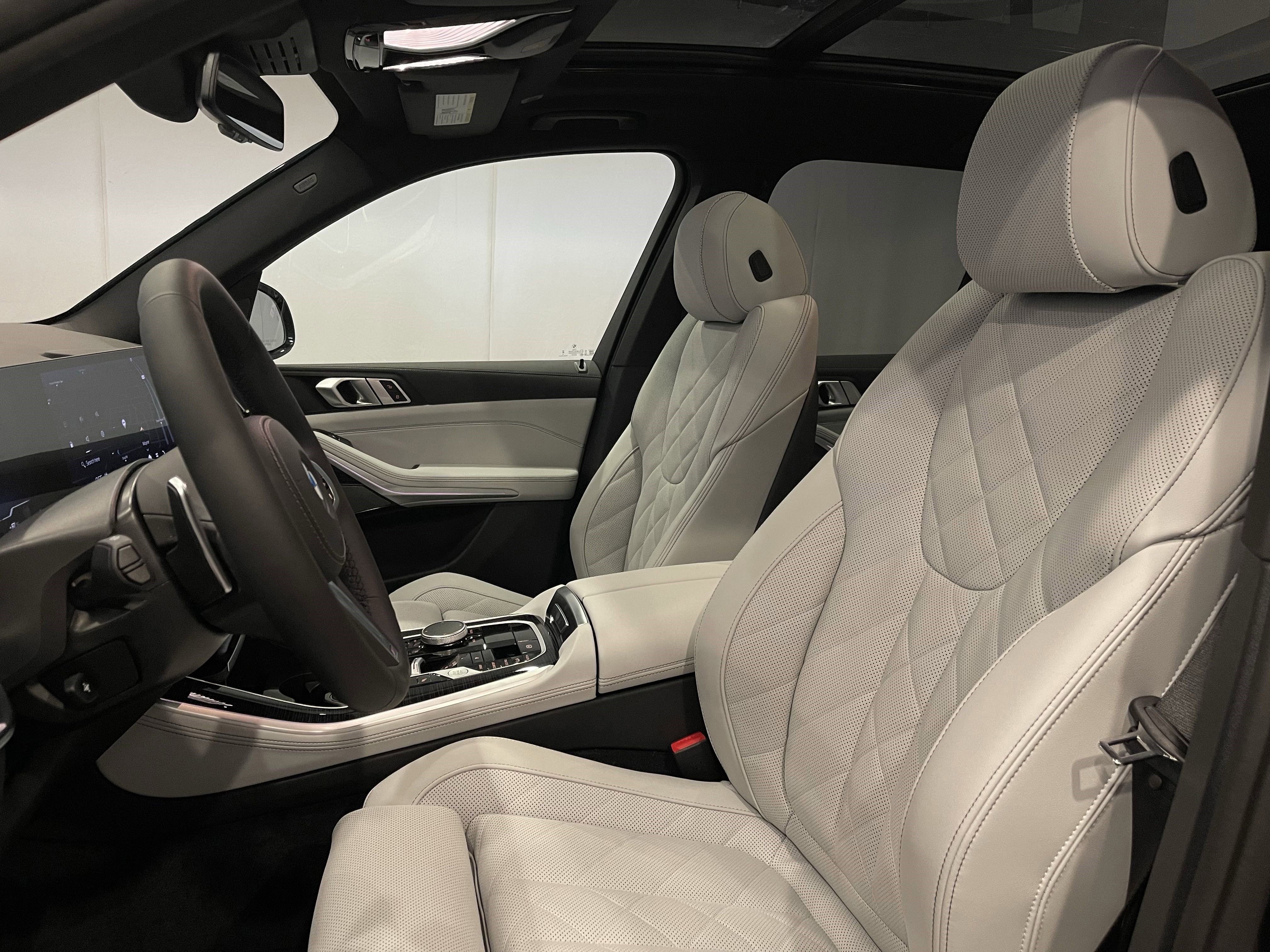 New 2026 BMW X5 xDrive40i AWD/4WD image 8