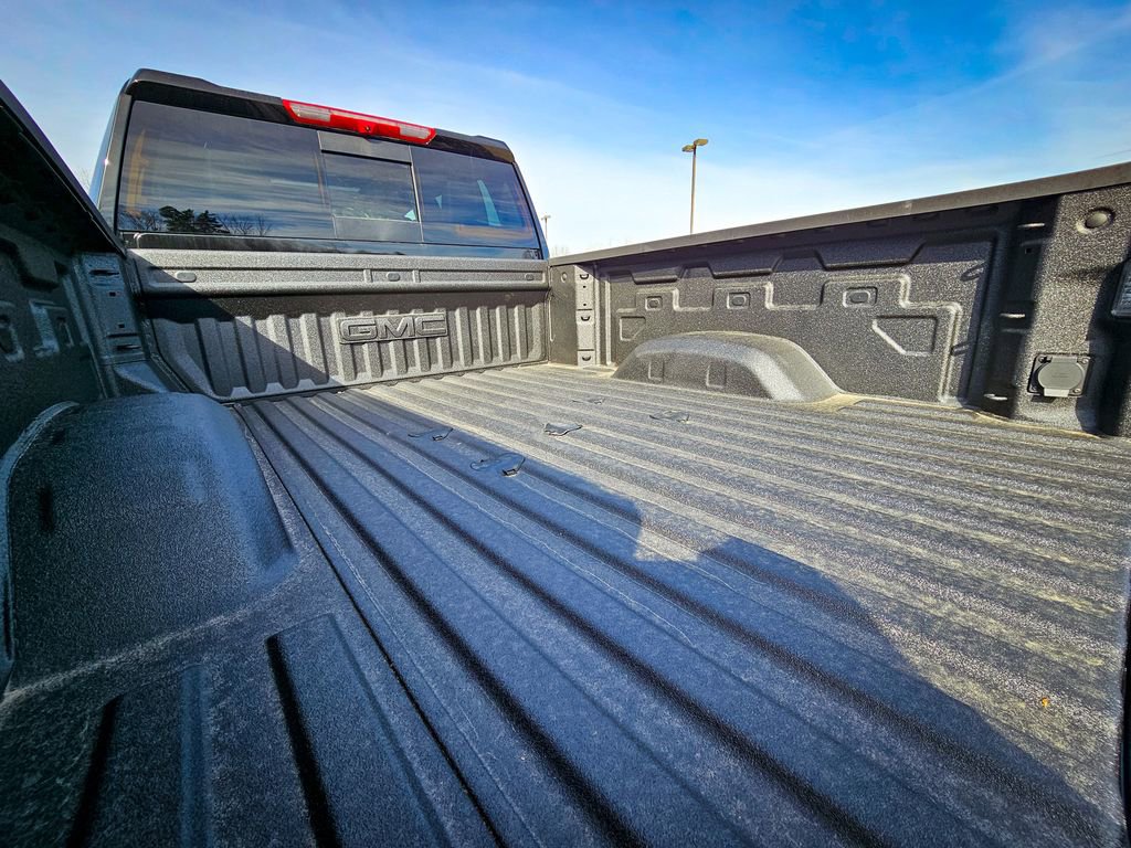 New 2026 GMC Sierra 2500 SLT w/ Max Trailering Package image 6