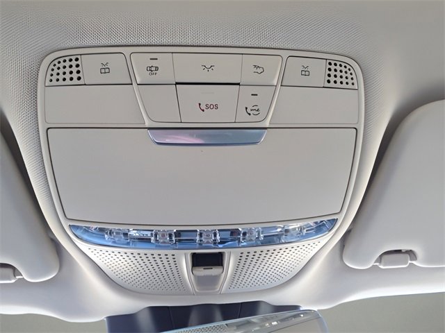 Used 2021 Mercedes-Benz GLC 300 4MATIC image 33