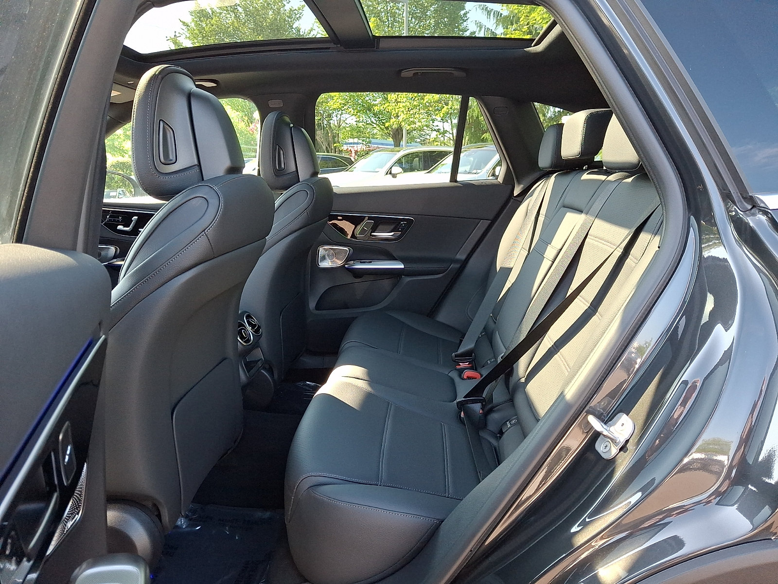New 2026 Mercedes-Benz GLC 300 4MATIC image 8