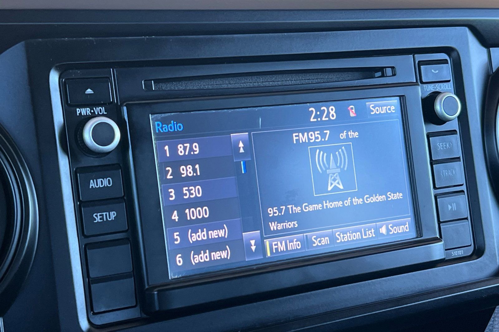 Certified 2017 Toyota Tacoma SR image 22