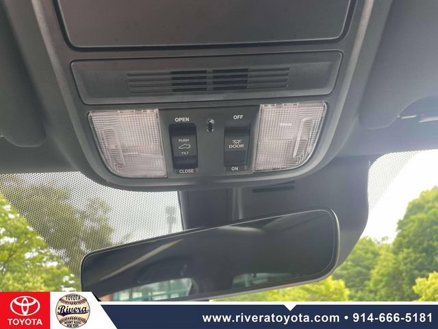 Used 2022 Honda Pilot TrailSport image 34