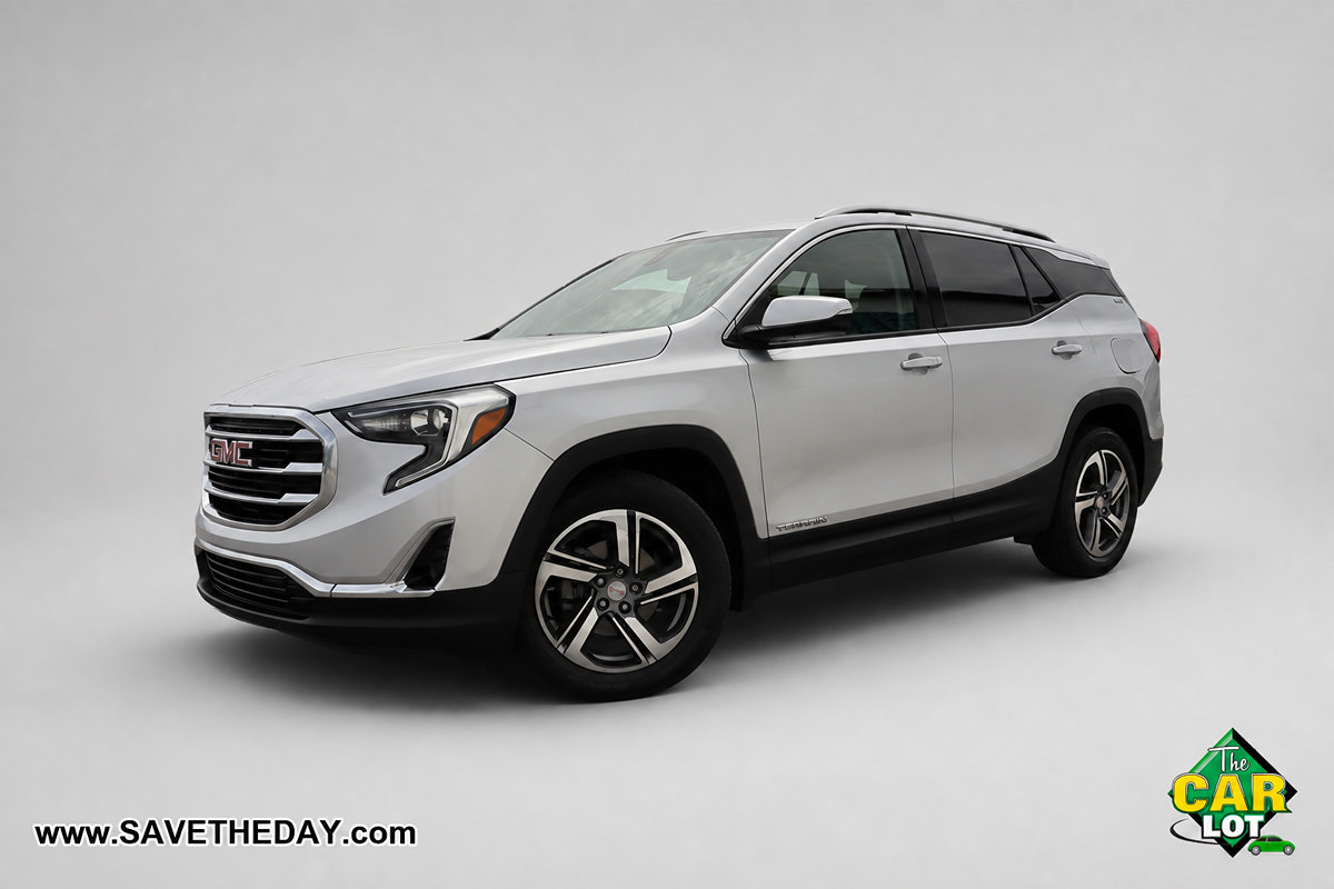 Used 2019 GMC Terrain SLT FWD image 2