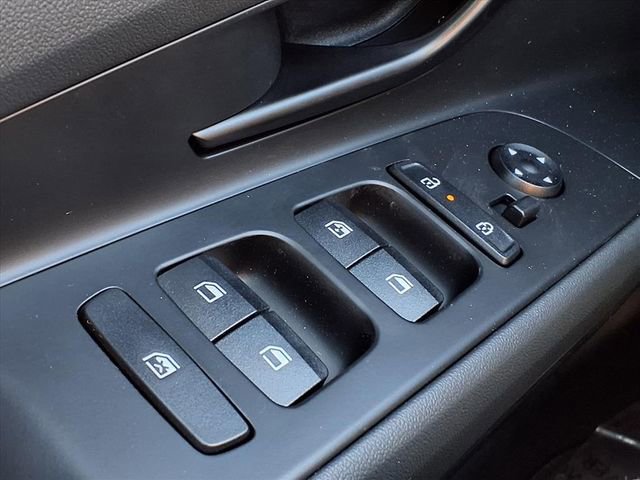 New 2025 Hyundai Elantra Sport image 24