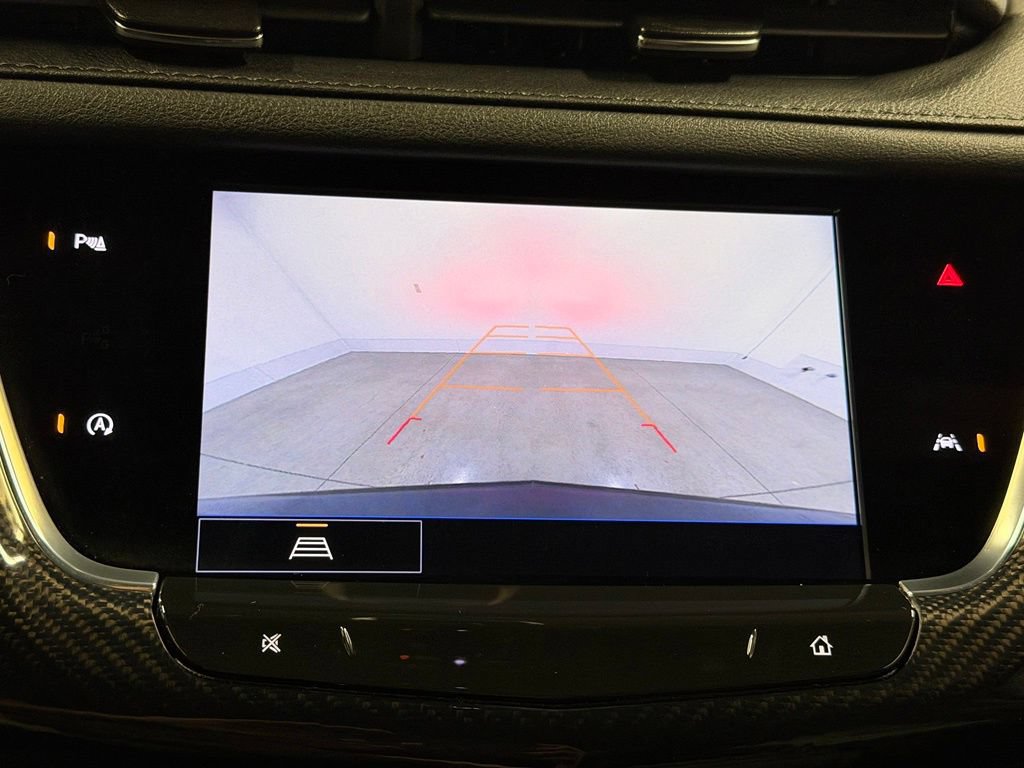 Certified 2024 Cadillac XT6 Sport w/ LPO, Floor Liner Package AWD/4WD image 36