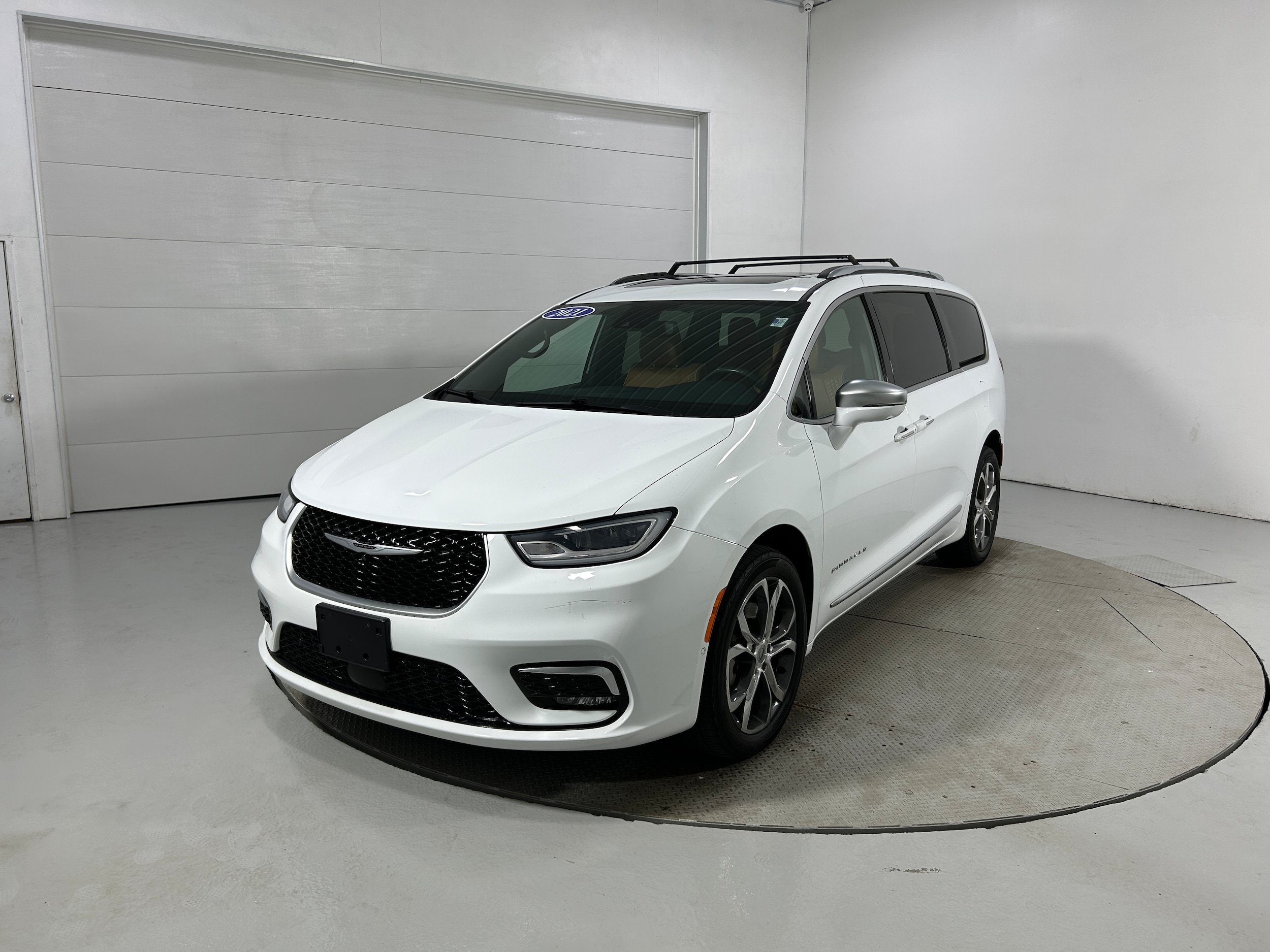 Used 2021 Chrysler Pacifica Pinnacle AWD/4WD image 20
