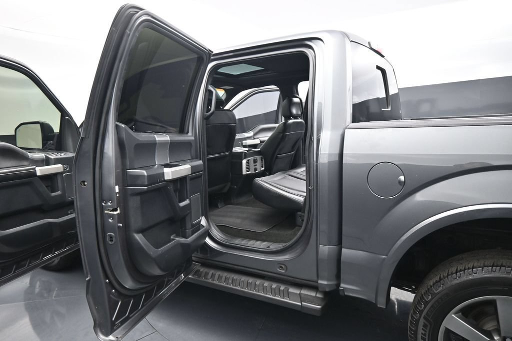 Used 2015 Ford F150 Lariat w/ Equipment Group 502A Luxury AWD/4WD image 18