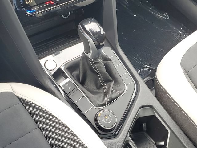 New 2026 Volkswagen Taos SE AWD/4WD image 22