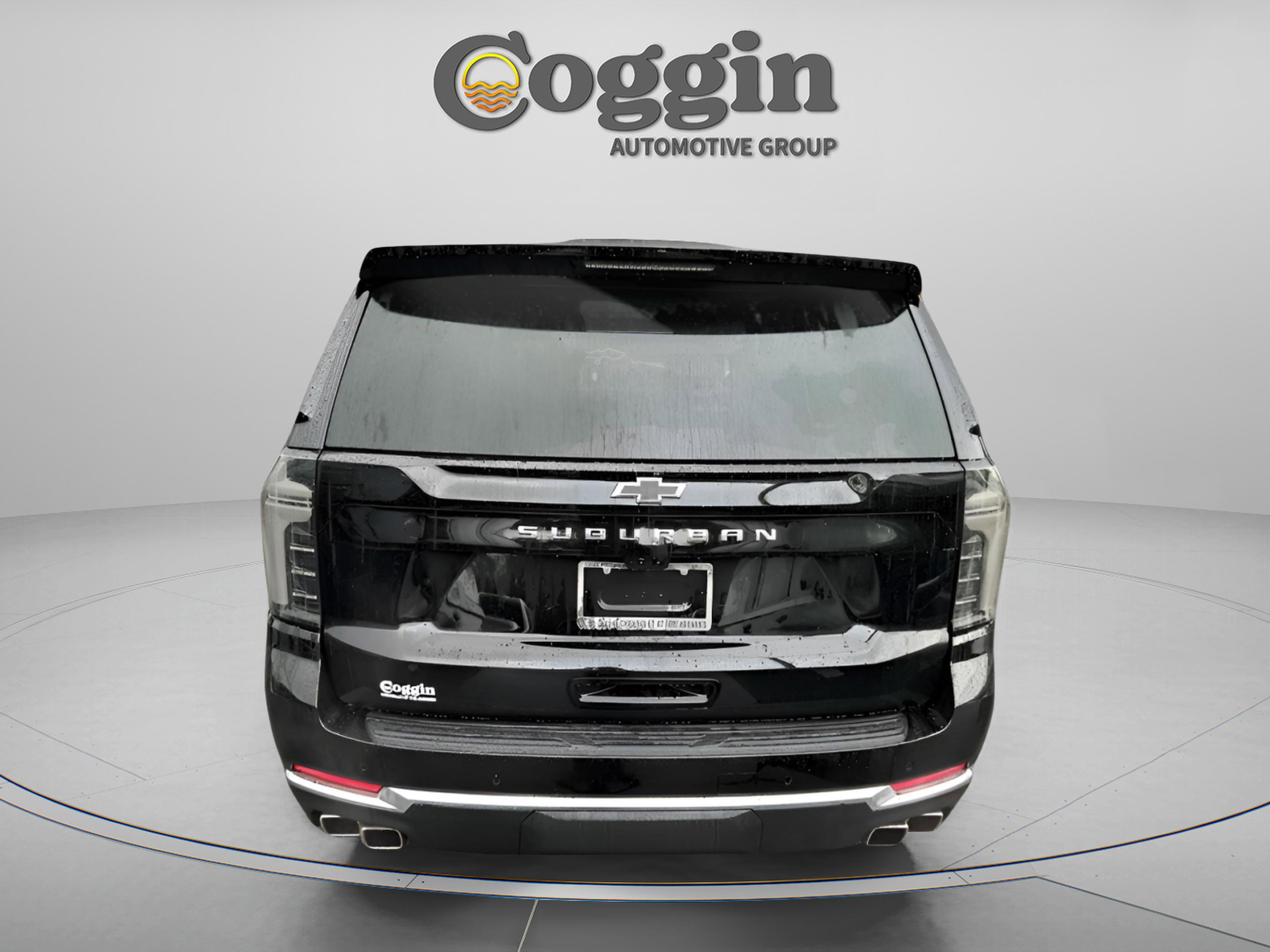 New 2026 Chevrolet Suburban High Country image 3