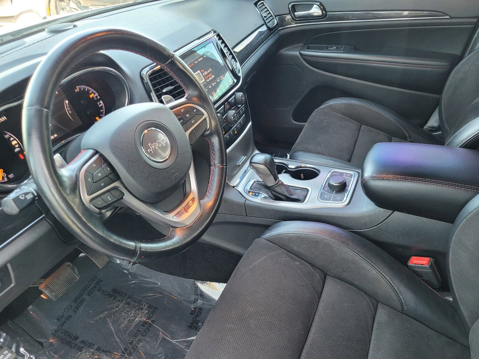 Used 2020 Jeep Grand Cherokee Trailhawk image 19