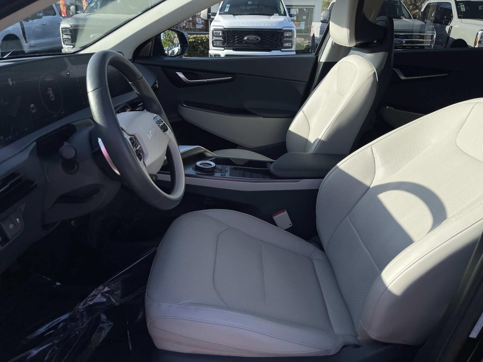 Used 2024 Kia EV6 Wind w/ Wind Technology Package RWD image 17