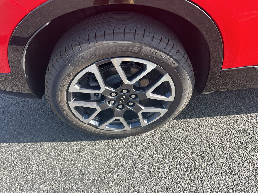 Used 2024 Chevrolet Blazer RS w/ Driver Confidence II Package image 3