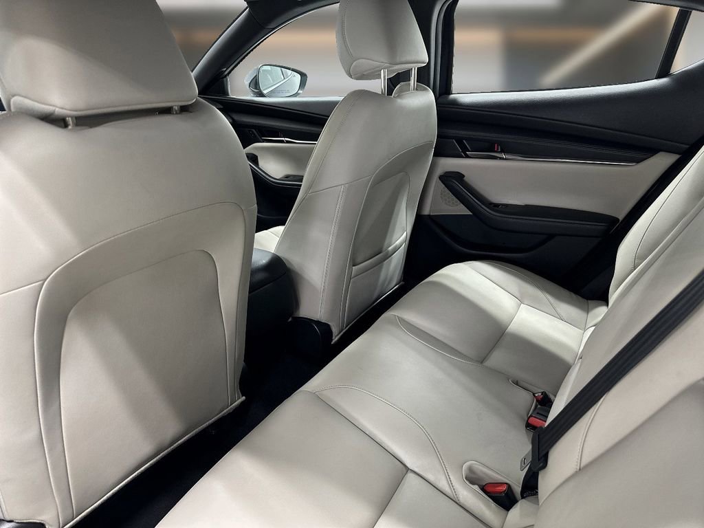 Used 2021 MAZDA MAZDA3 s image 12