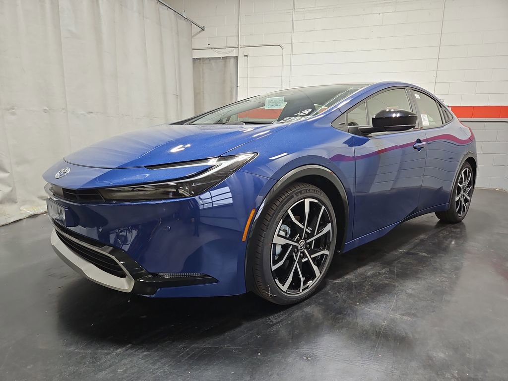 New 2026 Toyota Prius Plug-In Hybrid image 4