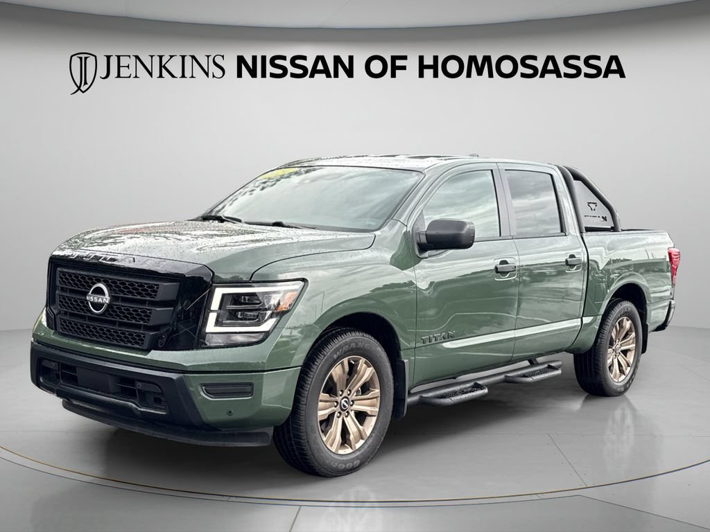 Certified 2024 Nissan Titan SV w/ SV Bronze Edition Package RWD image 15