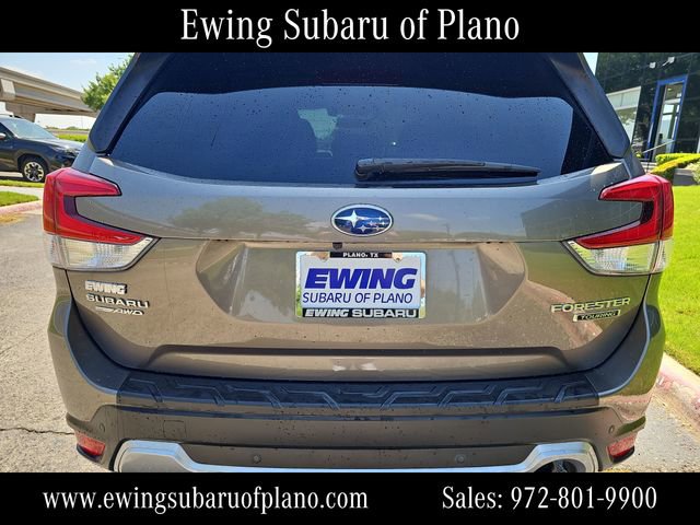 Used 2021 Subaru Forester Touring w/ Popular Package #2 image 4