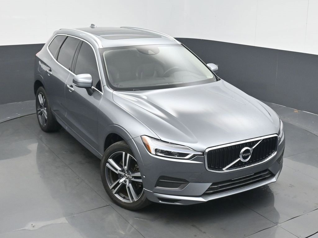 Used 2019 Volvo XC60 T6 Momentum w/ Multimedia Package image 39