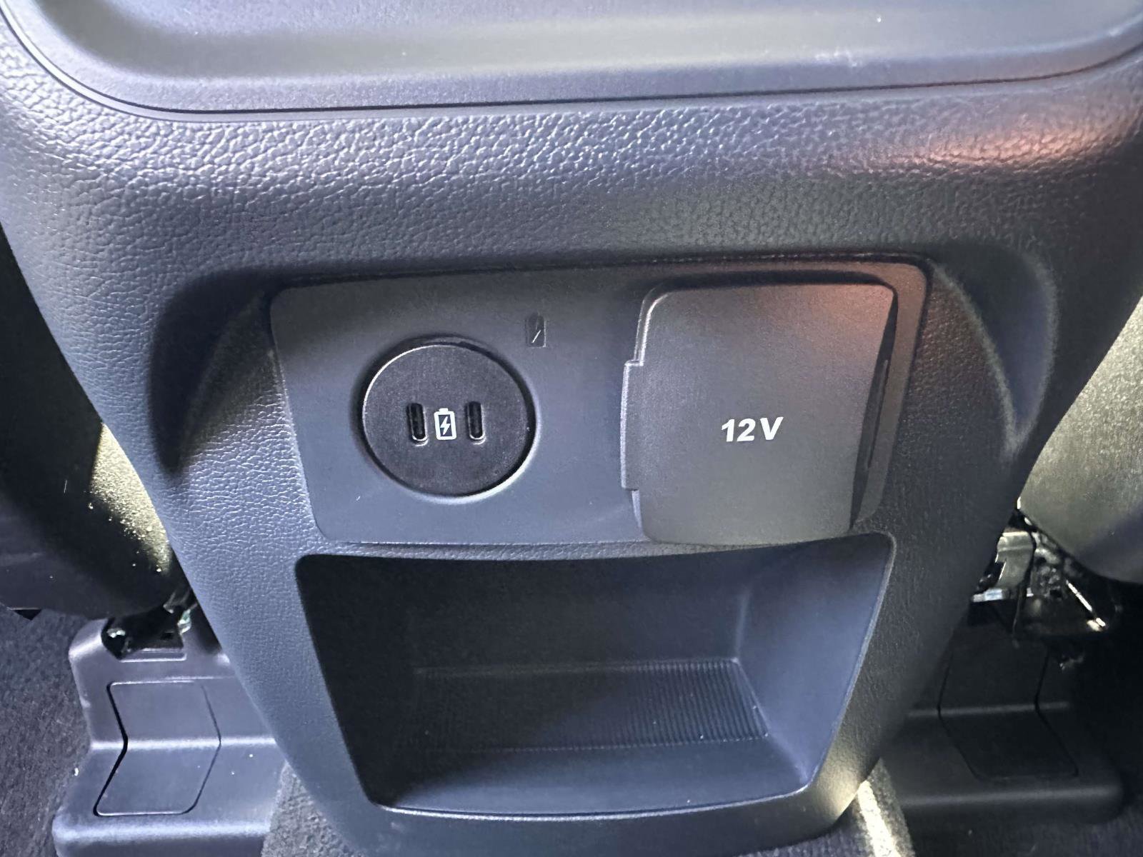 Used 2025 Ford Explorer Active image 16