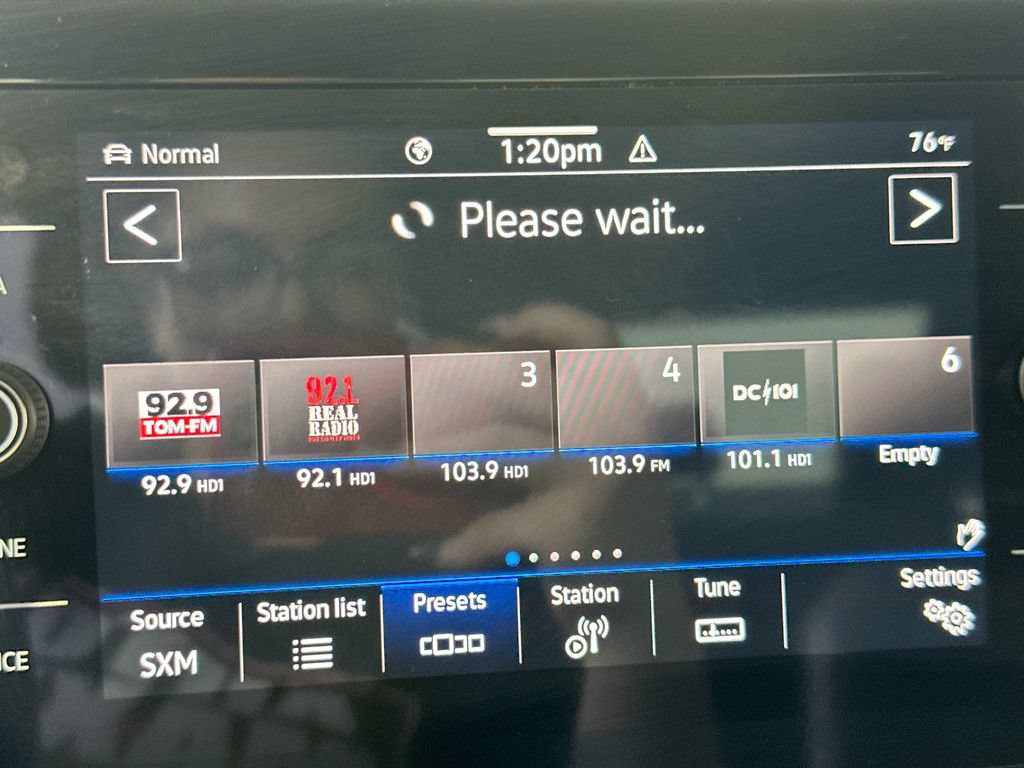 Used 2025 Volkswagen Jetta GLI Autobahn FWD image 29