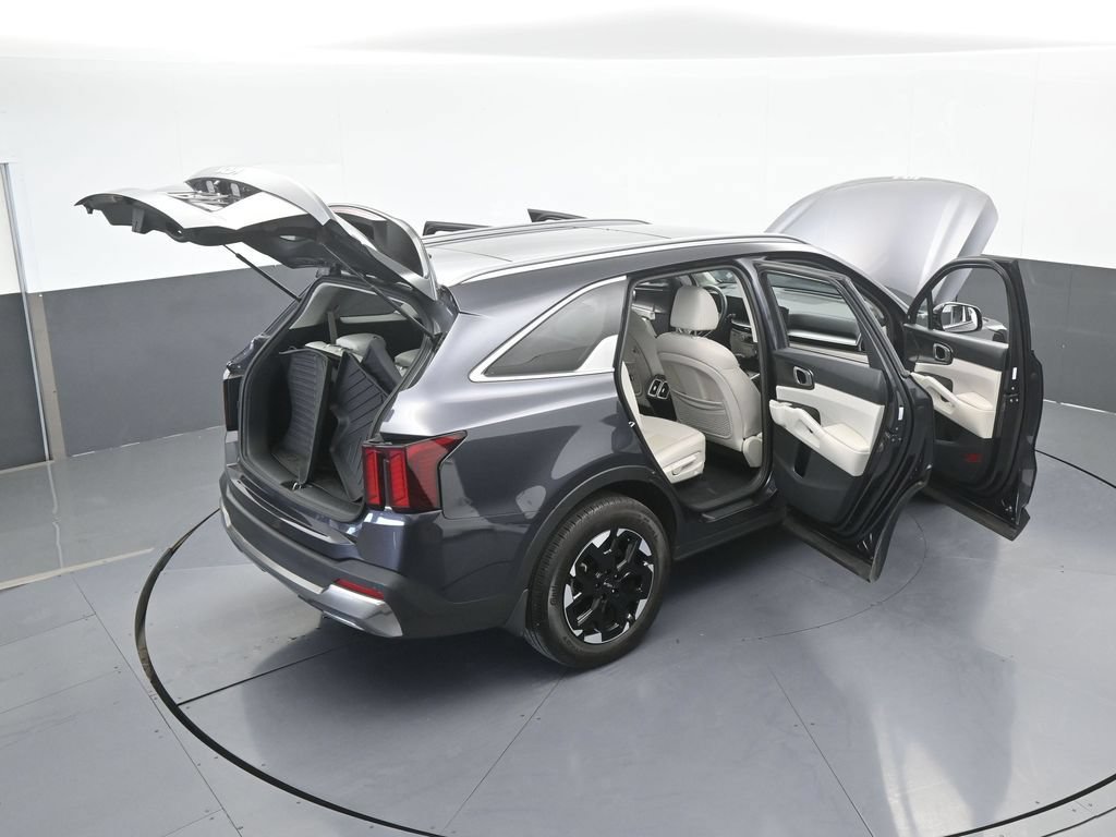 Used 2025 Kia Sorento S w/ Panoramic Sunroof Package FWD image 70
