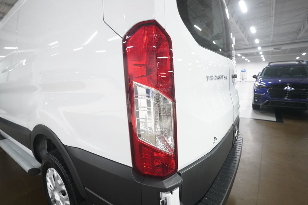Used 2025 Ford Transit 250 Low Roof w/ Exterior Upgrade Package RWD image 30