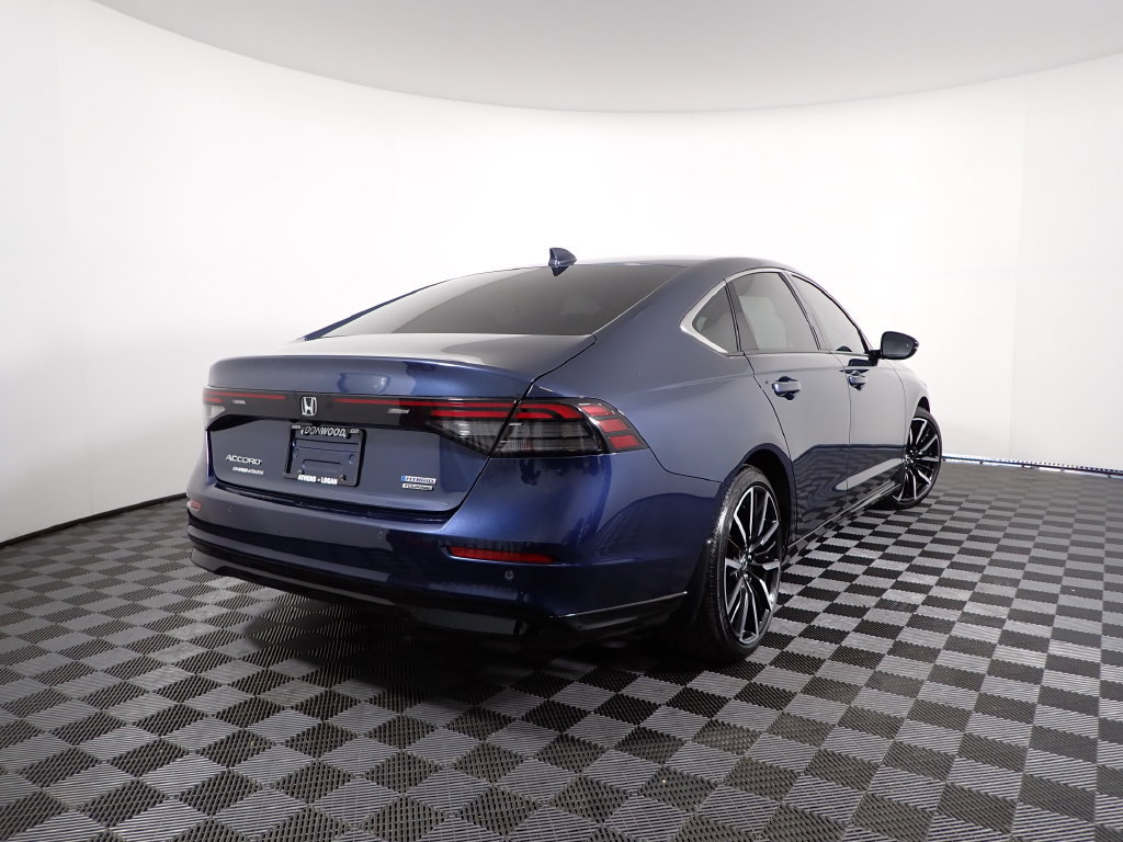 Used 2024 Honda Accord Touring image 18