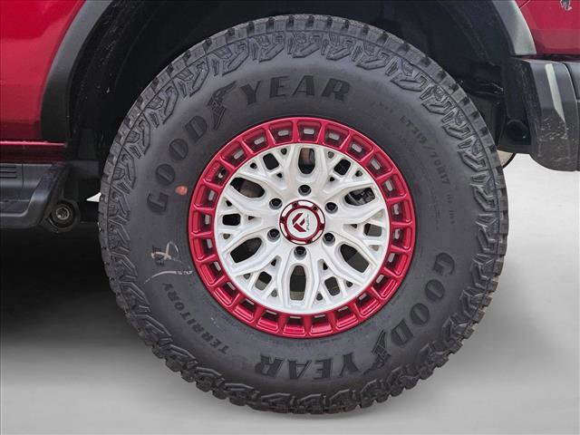 New 2025 Ford Bronco Heritage Edition image 10