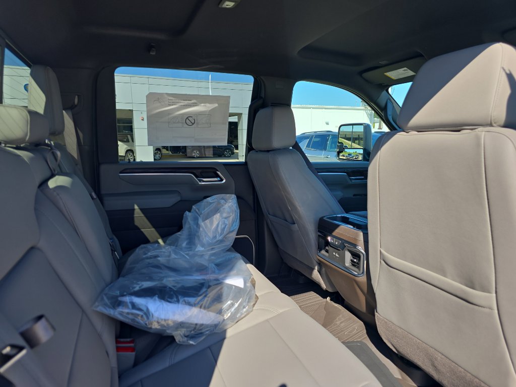 New 2026 GMC Sierra 2500 SLT w/ SLT Premium Package image 16