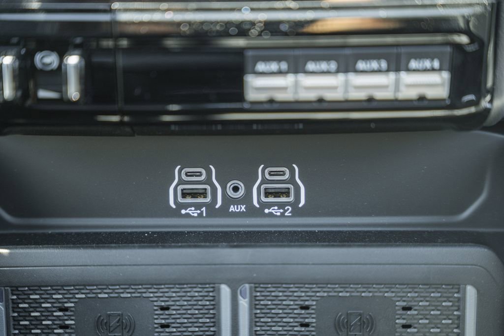 New 2026 RAM 2500 Laramie AWD/4WD image 28