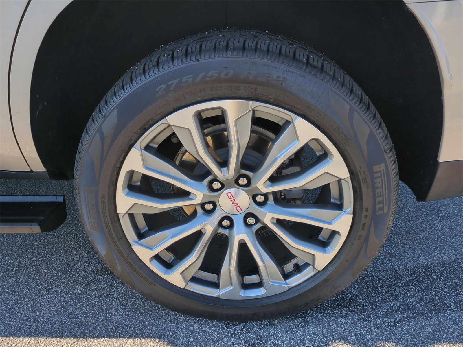 Certified 2021 GMC Yukon Denali w/ Denali Ultimate Package image 36