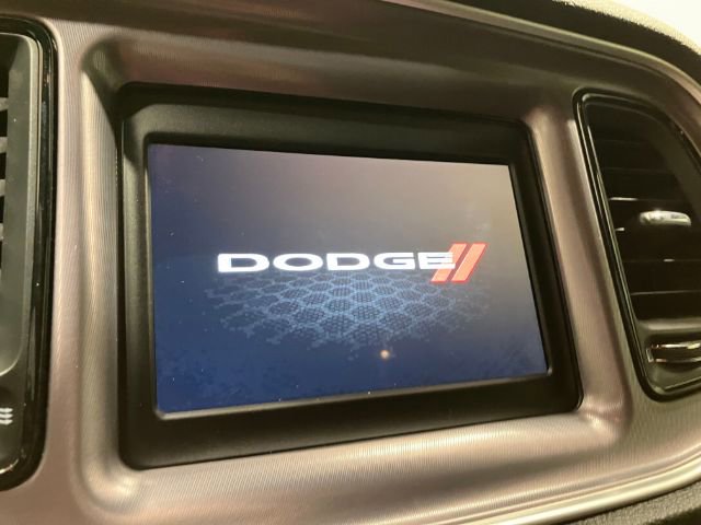 Used 2019 Dodge Challenger SXT image 37
