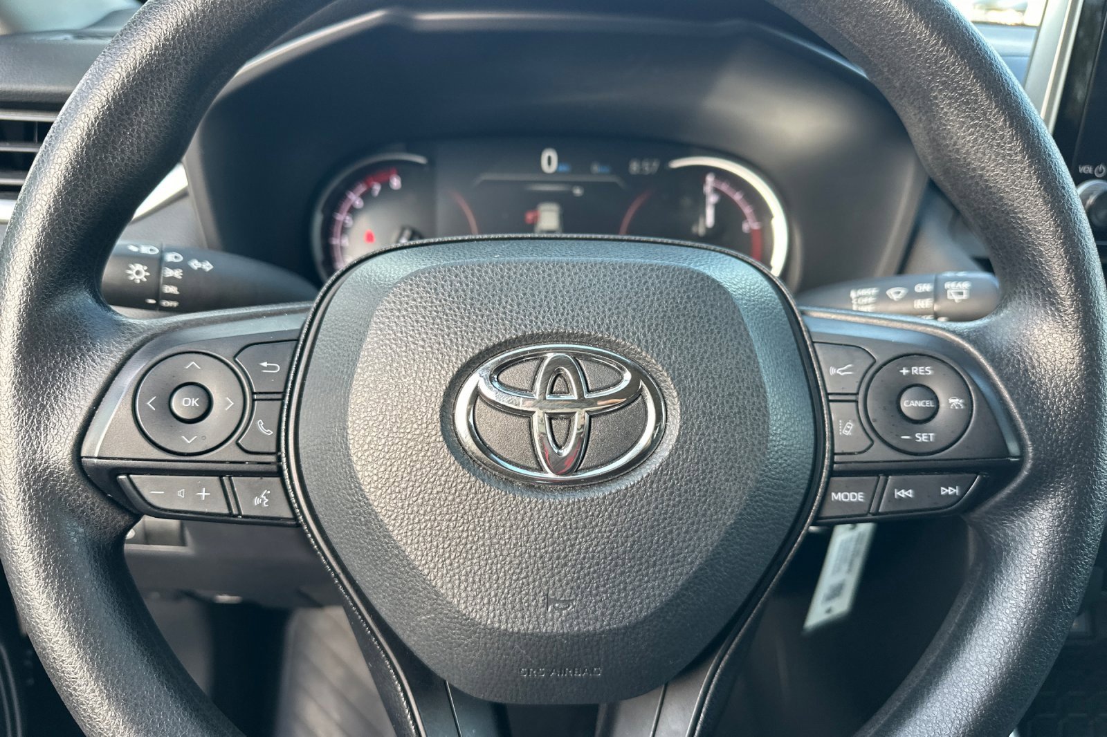 Used 2024 Toyota RAV4 LE image 35